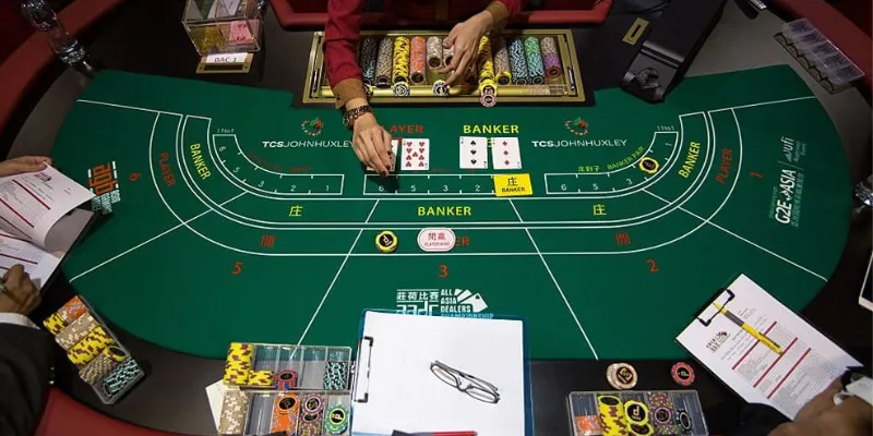 Khám phá luật chơi Baccarat dành cho người mới